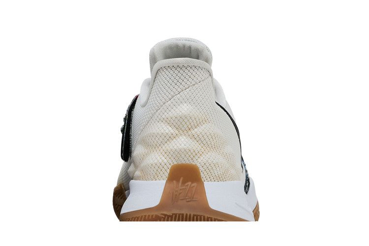 Кроссовки Nike Kyrie Low 'White'