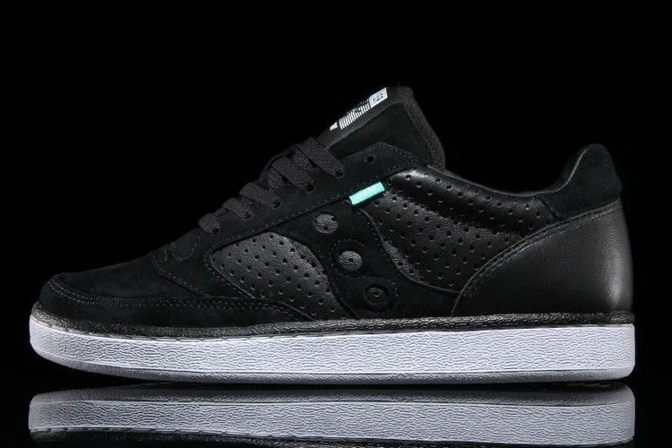 Krossovki-Premier-x-Saucony-Work-Play-Pack-5