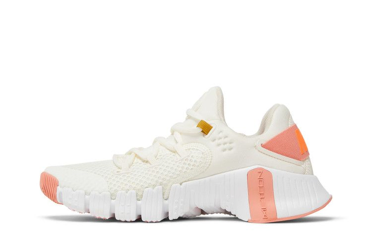Кроссовки Nike Wmns Free Metcon 4 'Sail Total Orange'