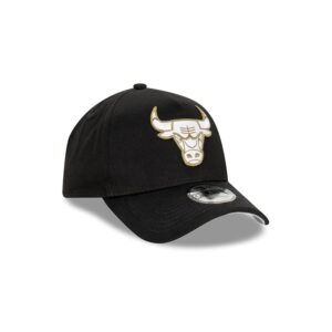 New-Era-Chicago-Bulls-9FORTY-Black-Olive-A-Frame-NBA-Snapback-Hat-1-300x300