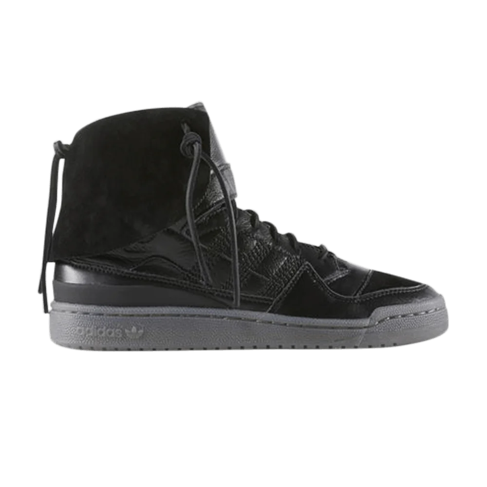 Krossovki-Adidas-Forum-Hi-Moc-Black