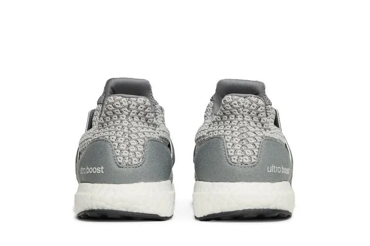 Кроссовки adidas UltraBoost 5.0 DNA 'Grey'