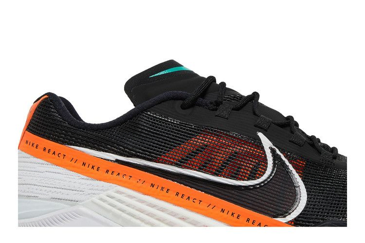 Кроссовки Nike React Metcon Turbo 'Black Total Orange'