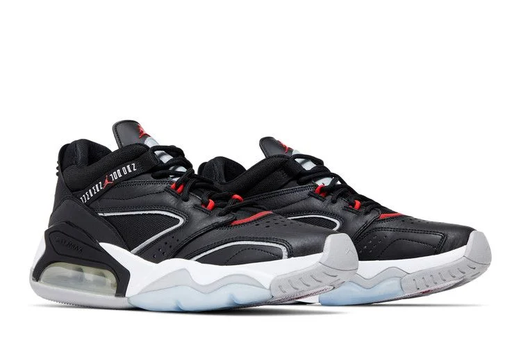 Krossovki-Air-Jordan-Point-Lane-Black-Cement-7