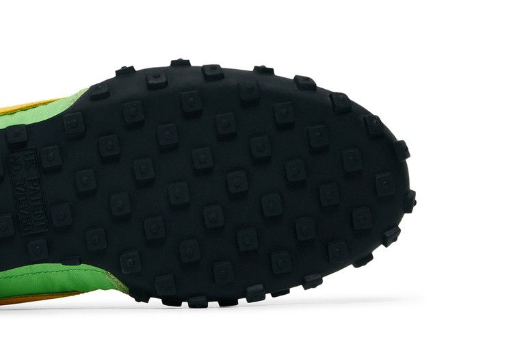 Кроссовки Nike Waffle Racer 'Green Nebula'