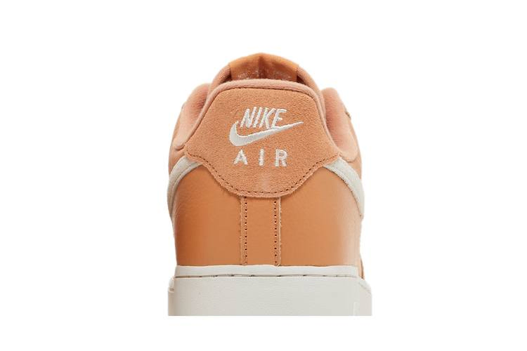 air-force-1-07-amber-brown-dv7186-200_06