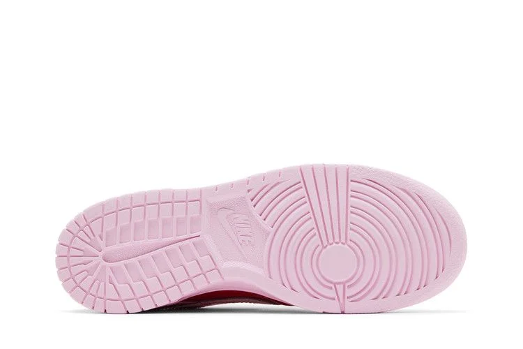 Krossovki-Nike-Dunk-Low-GS-Pink-Valentiness-Day-2026-3