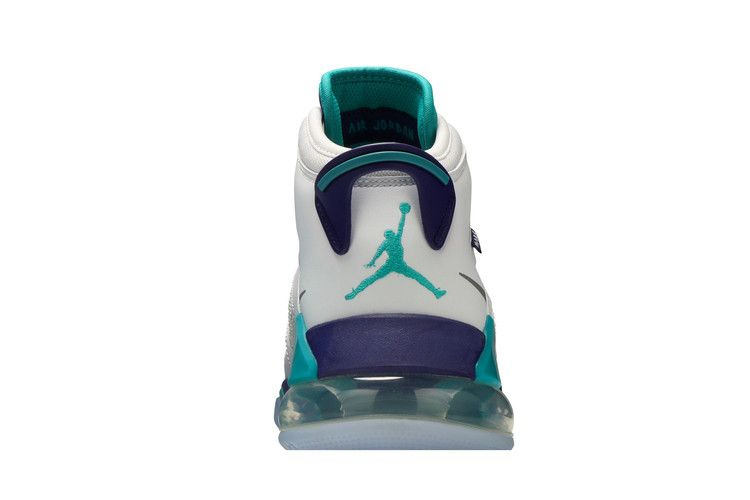 jordan-mars-270-grape-cd7070-135_06