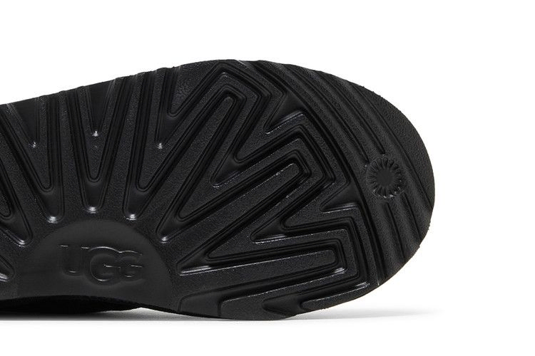 Кроссовки UGG Neumel II Boot Kids 'Black'
