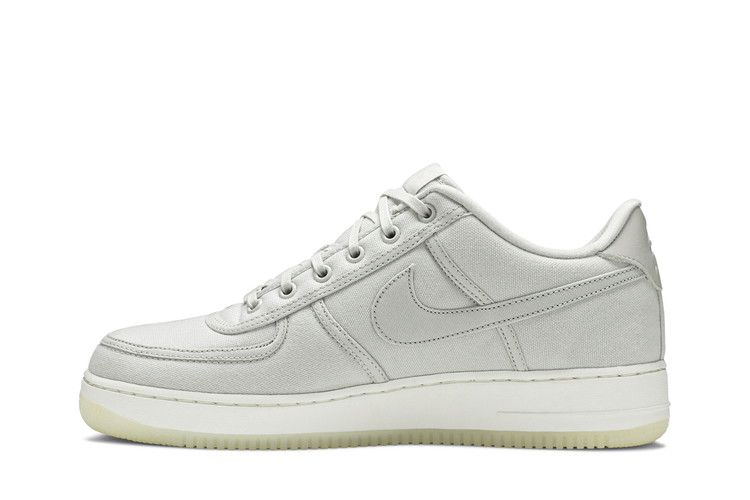 Кроссовки Nike Air Force 1 Low Retro QS 'Light Bone'