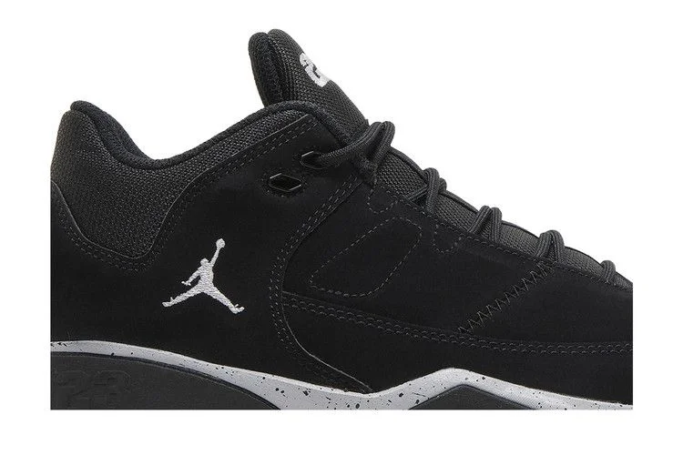 Krossovki-Air-Jordan-Max-Aura-3-GS-Black-Wolf-Grey-1