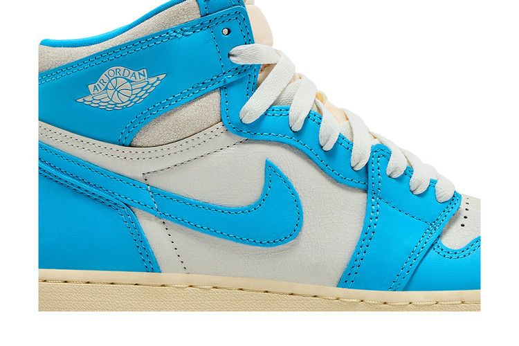 air-jordan-1-retro-high-og-gs-unc-lost-found-fd1437-402_01