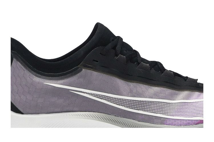 zoom-fly-3-hyper-violet-at8240-500_01