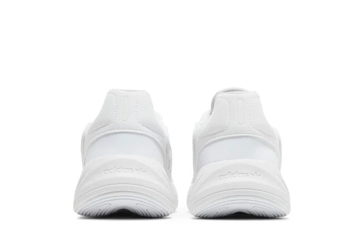 Кроссовки adidas Ozelia 'Triple White'