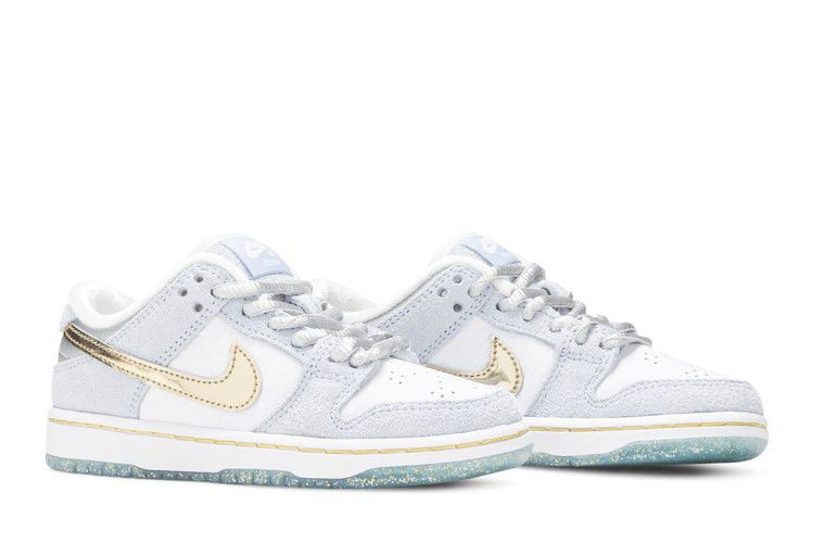 sean-cliver-x-dunk-low-sb-ps-holiday-special-dj2519-400_07