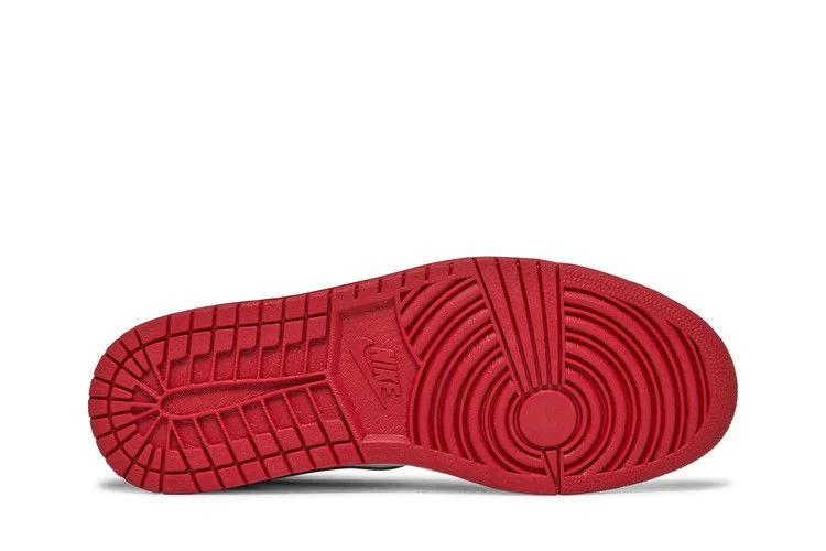 Кроссовки Air Jordan 1 Retro High 'Chicago' 2013