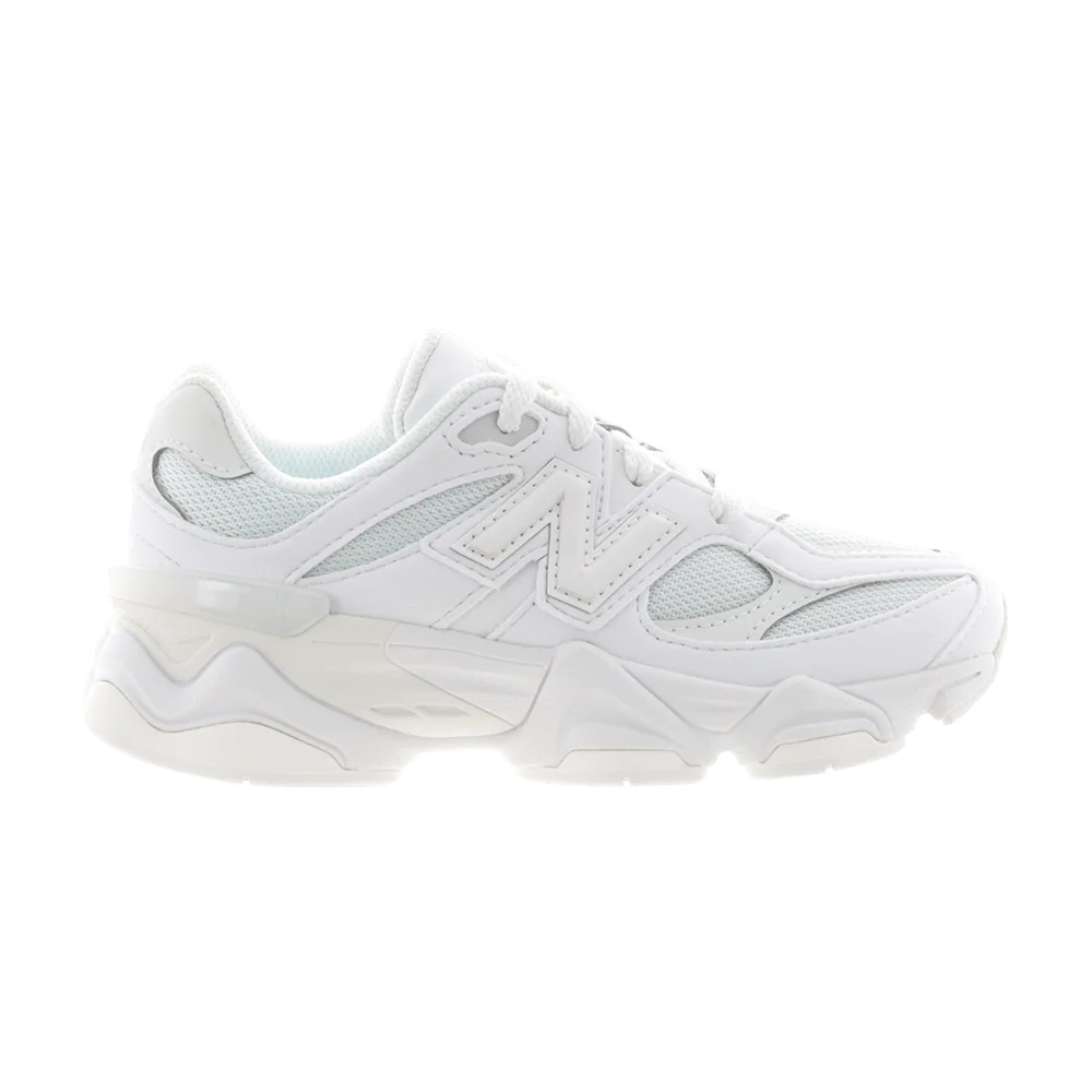 Krossovki-New-Balance-9060-Little-Kid-Reflection