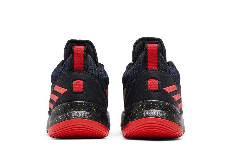 Кроссовки adidas Pro N3XT 2021 'Black Vivid Red'