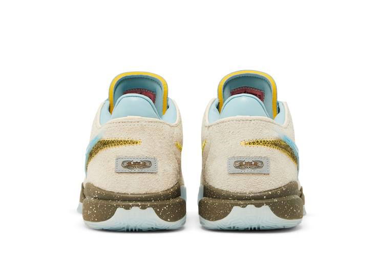 Кроссовки Men's UNKNWN x Nike LeBron 20 'Message in a Bottle'