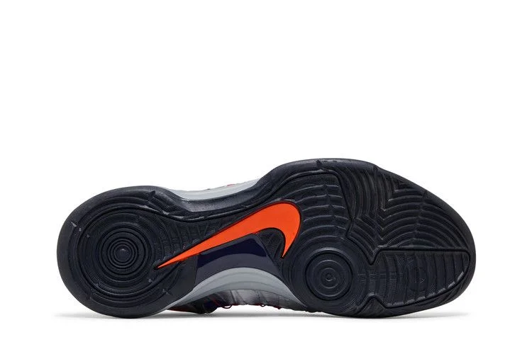 Krossovki-Nike-Hyperdunk-2012-Low-Stadium-Grey-Hyper-Blue-3
