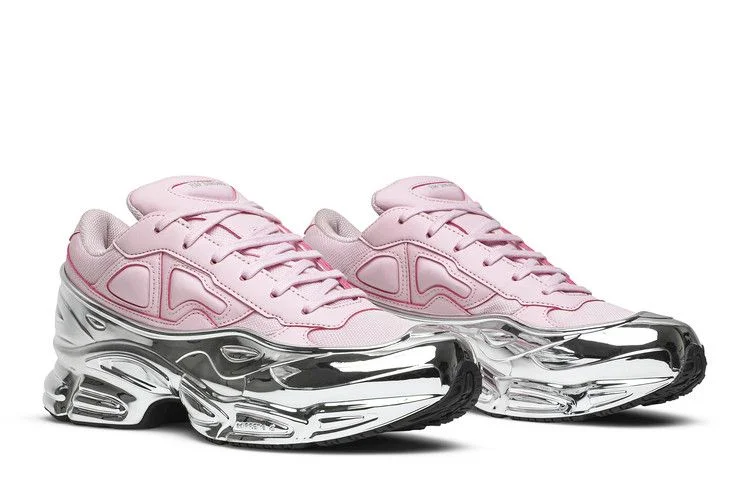Krossovki-Raf-Simons-x-adidas-Ozweego-Mirrored-Clear-Pink-7