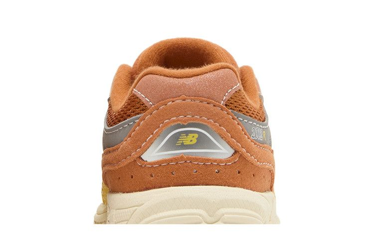 Кроссовки New Balance 2002R Toddler 'Ginger Lemon'
