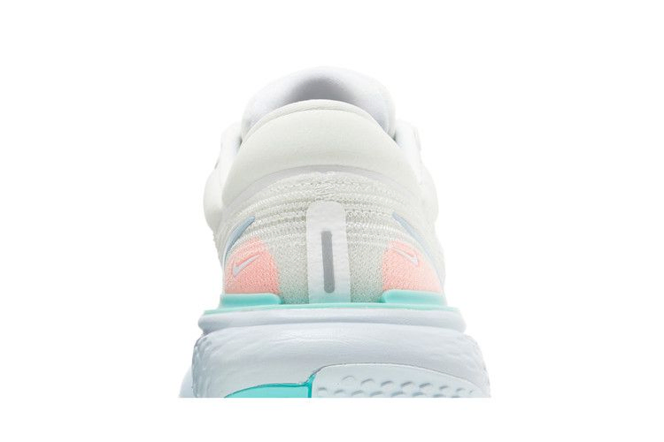 Кроссовки Nike Wmns ZoomX Invincible Run Flyknit 'White Dynamic Turquoise'