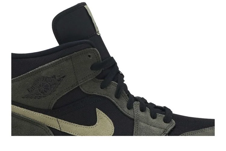 Кроссовки Wmns Air Jordan 1 Mid 'Olive'