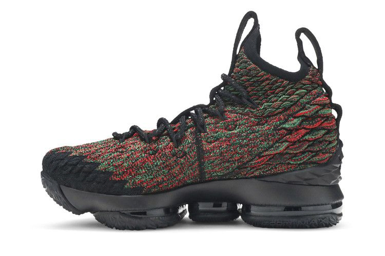 lebron-15-bhm-gs-943762-900_02