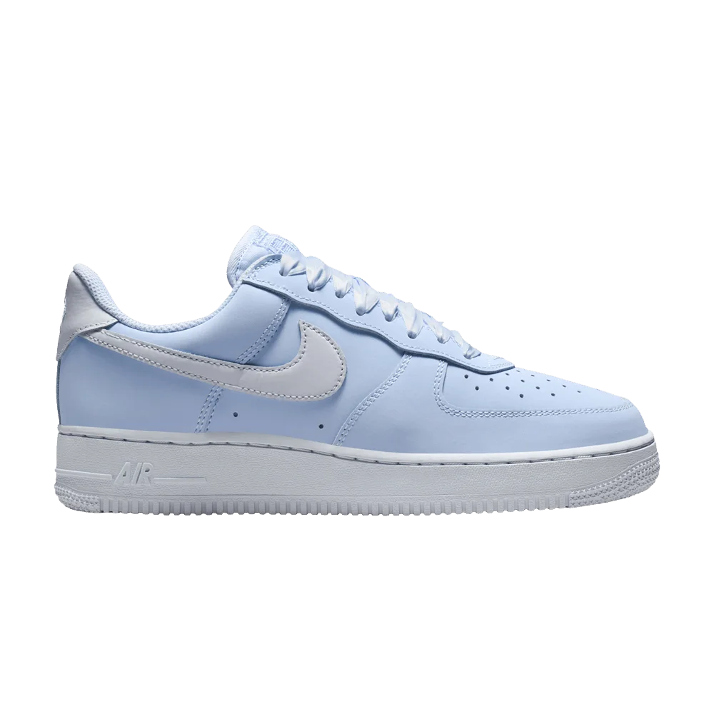 Krossovki-Nike-Wmns-Air-Force-1-Retro-Hydrogen-Blue