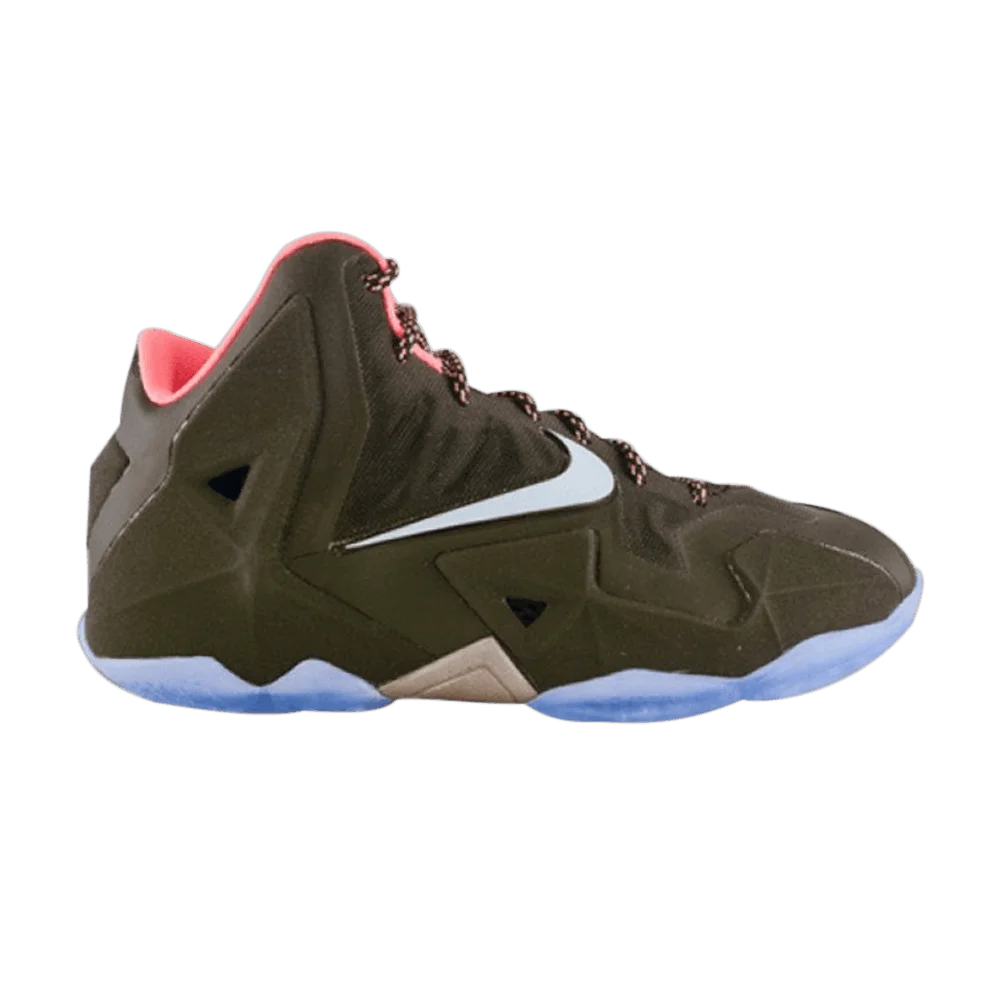 Krossovki-Nike-LeBron-11-GS