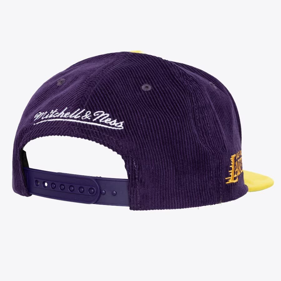 Бейсболка Mitchell & Ness Purple Gold Los Angeles Lakers Sueduroy Snapback Hat