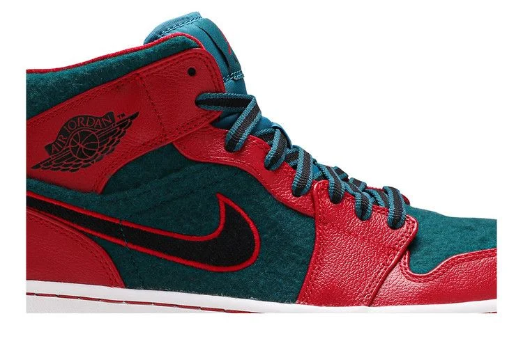Krossovki-Air-Jordan-1-Mid-Gym-Red-Dark-Sea-1