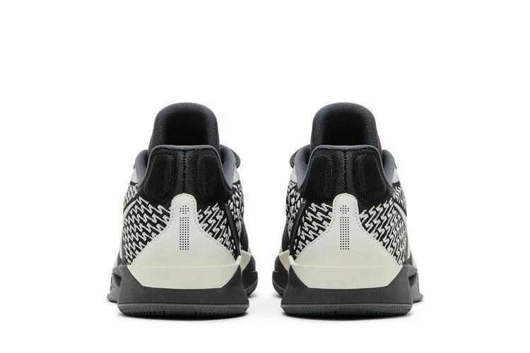 Krossovki-Nike-Wmns-Sabrina-2-Iron-Grey-5