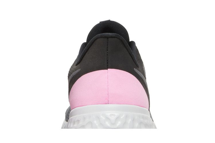 Кроссовки Nike Wmns Revolution 5 'Psychic Pink'