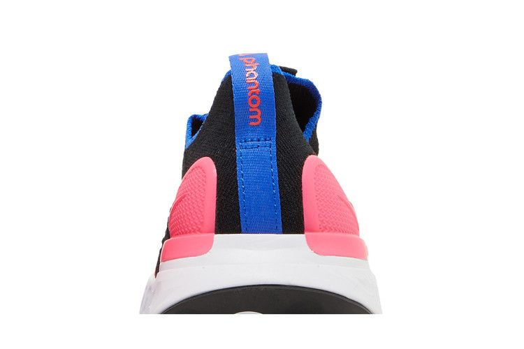 Кроссовки Nike Wmns React Phantom Run Flyknit 2 'Black Bright Crimson'