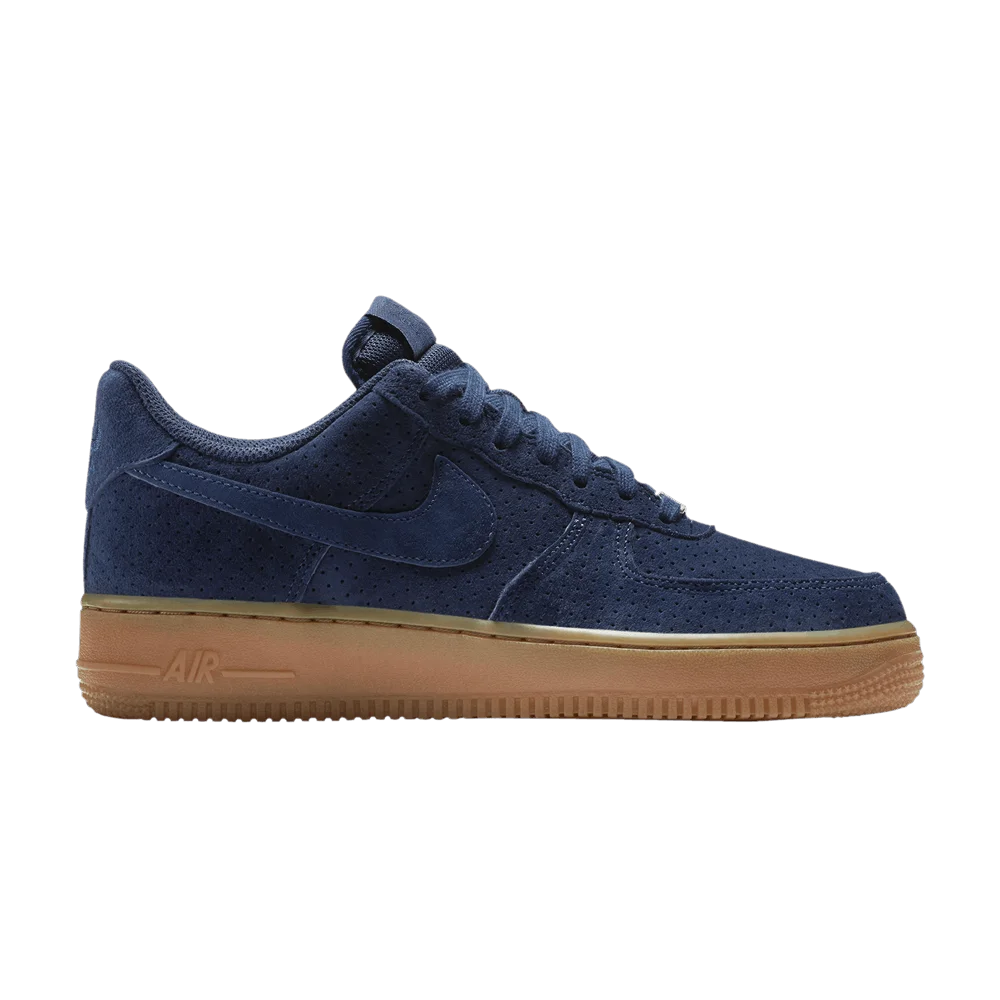 Krossovki-Nike-Wmns-Air-Force-1-Low-07-Suede-Midnight-Navy