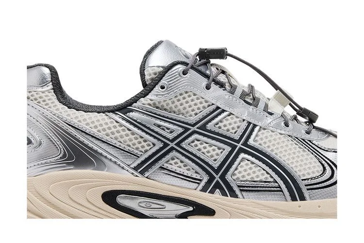 Krossovki-ASICS-Gel-Kahana-TR-V4-Silver-White-1