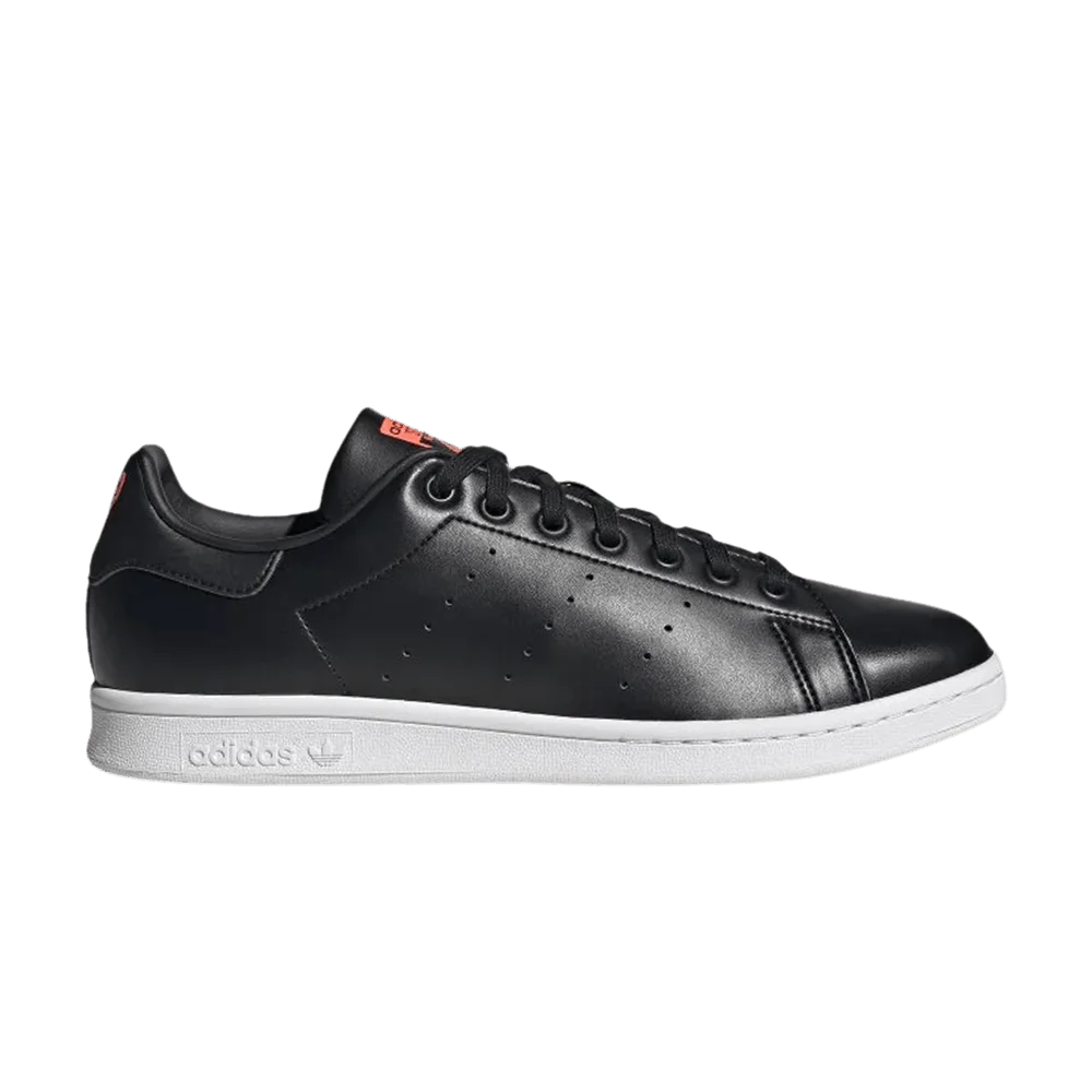 Krossovki-Adidas-Stan-Smith-Black-Turbo