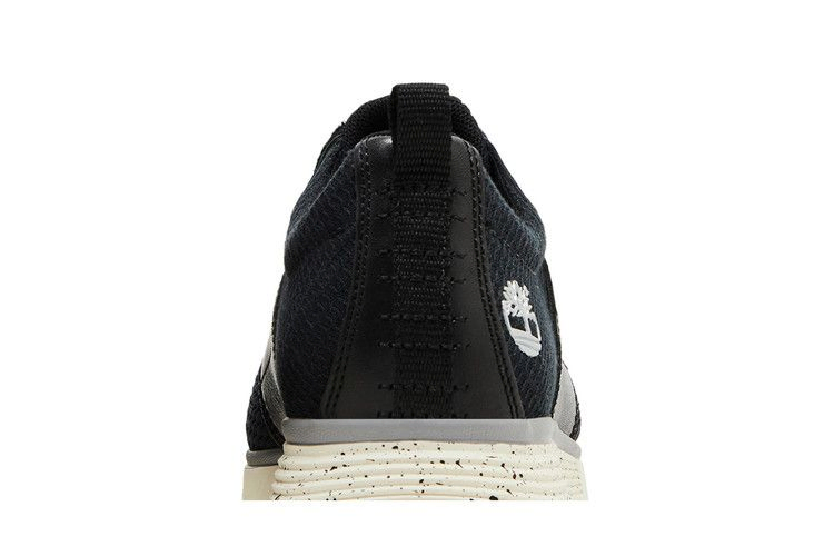 killington-oxford-black-tb0a15al-001_06