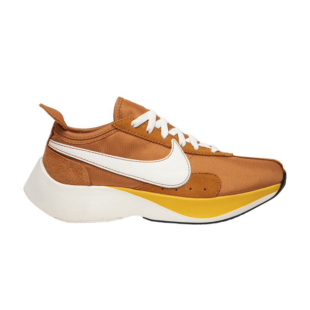 Кроссовки Nike Moon Racer QS 'Amarillo'