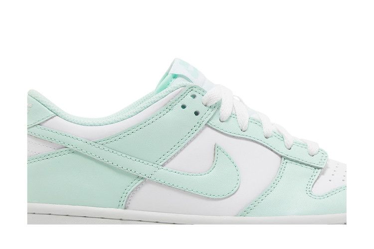 dunk-low-gs-mint-foam-fz3534-100_01