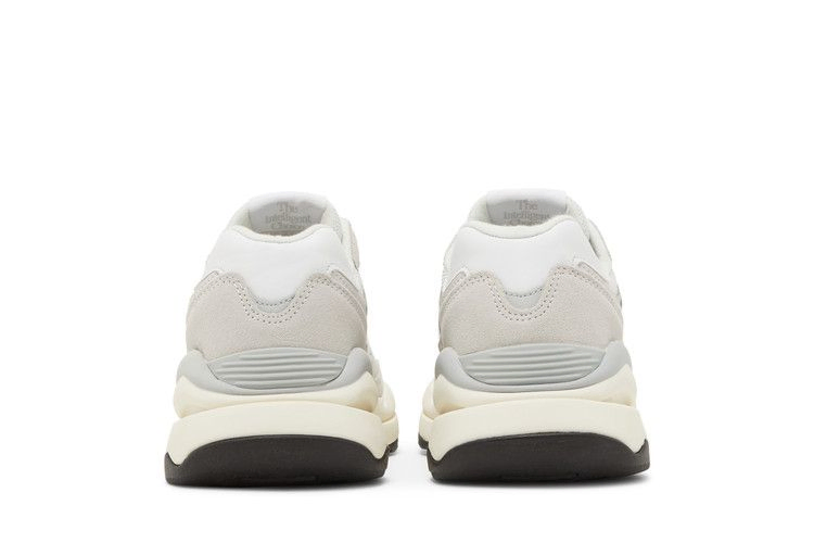 wmns-57-40-nimbus-cloud-w5740sla_05