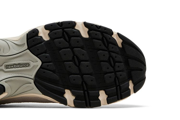 Кроссовки New Balance 530 'Moonrock Mushroom'