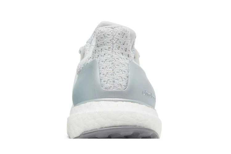 Кроссовки Adidas Wmns UltraBoost 5.0 DNA 'Blue Tint'