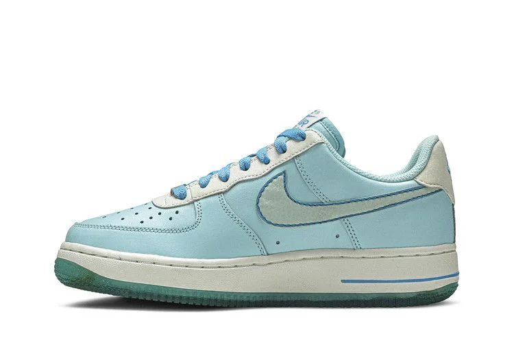 Krossovki-Nike-Air-Force-1-GS-Glacier-Ice-2