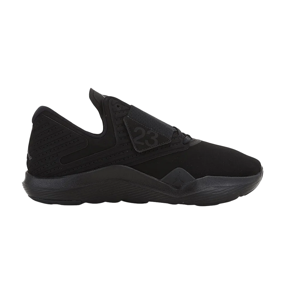 Krossovki-Air-Jordan-Relentless-Black-Anthracite