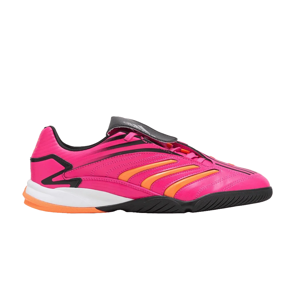 Krossovki-adidas-Predator-Sala-Shock-Pink-Lucid-Orange-Core-Black