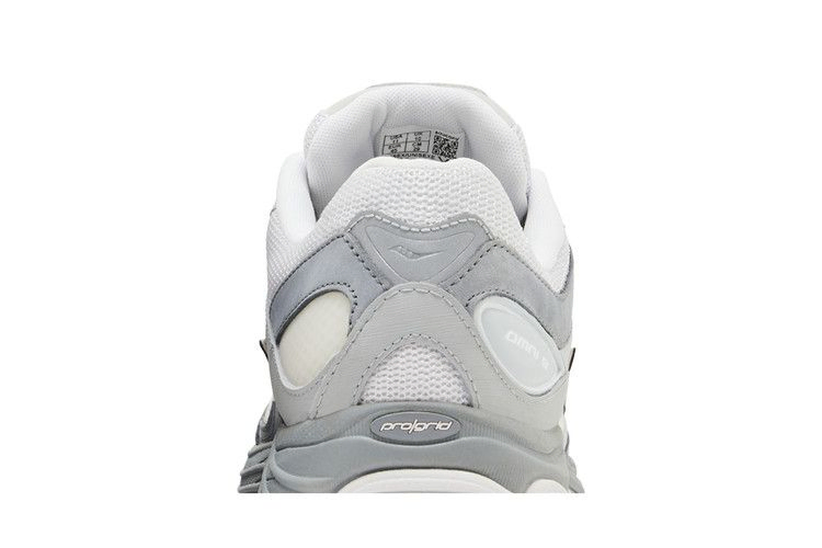 progrid-omni-9-fabricated-future-pack-cloud-flint-s70833-2_06