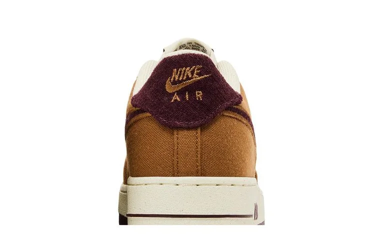 Krossovki-Nike-Air-Force-1-LV8-GS-Notebook-Doodle-Pack-Light-British-Tan-6